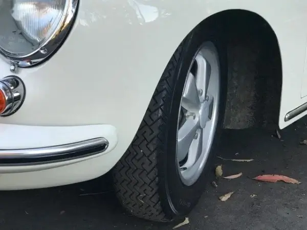 Porsche 356 on PIRELLI 165 VR 15 CINTURATO™ CN36 Tires